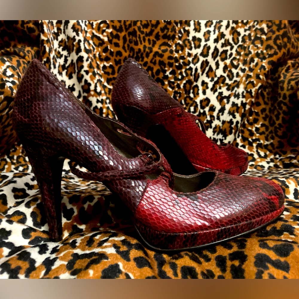 Red Snakeskin Leather Mary Jane heel by Nine West 8